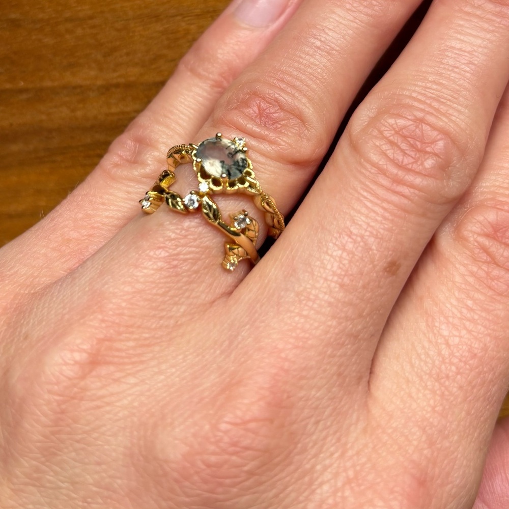 Gold and Moss Agate Wedding Ring Set